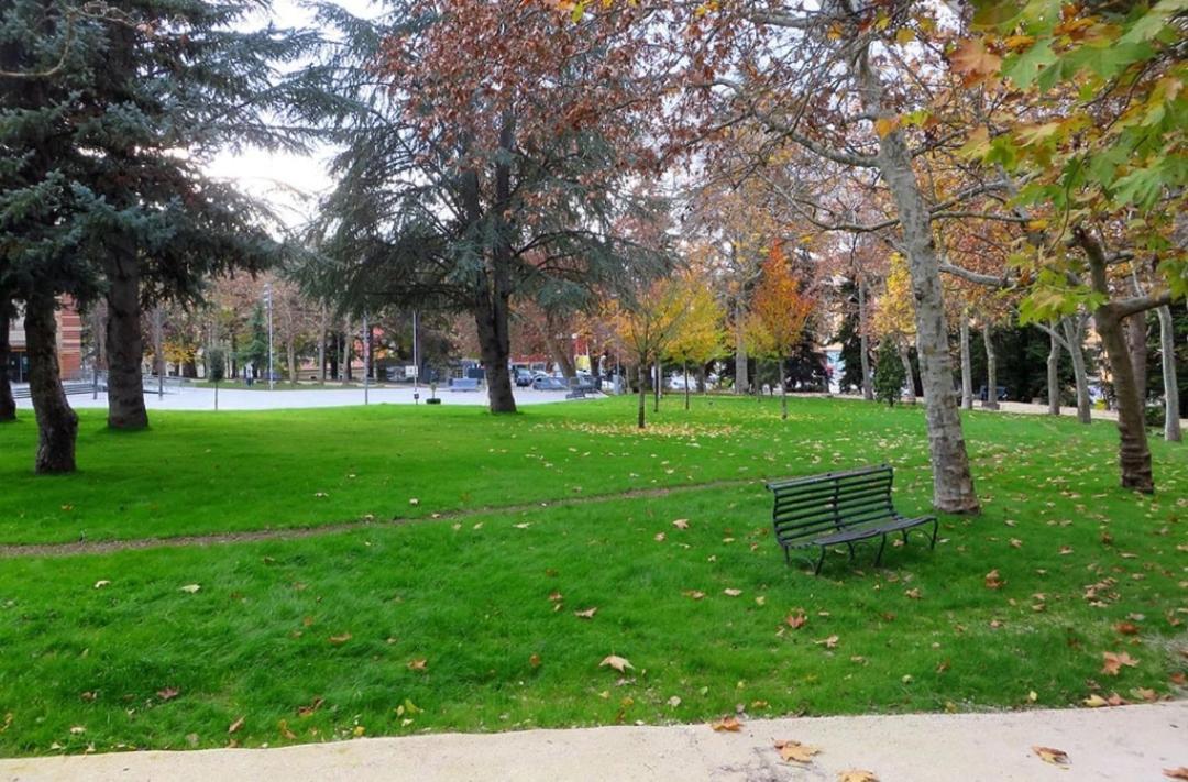 B&B Del Viale Л'Аквіла Екстер'єр фото