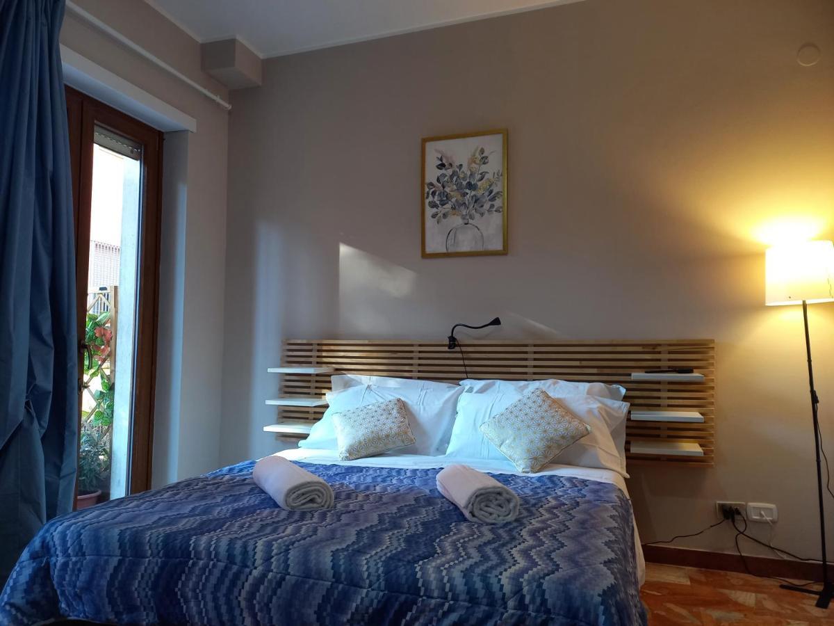 B&B Del Viale Л'Аквіла Екстер'єр фото