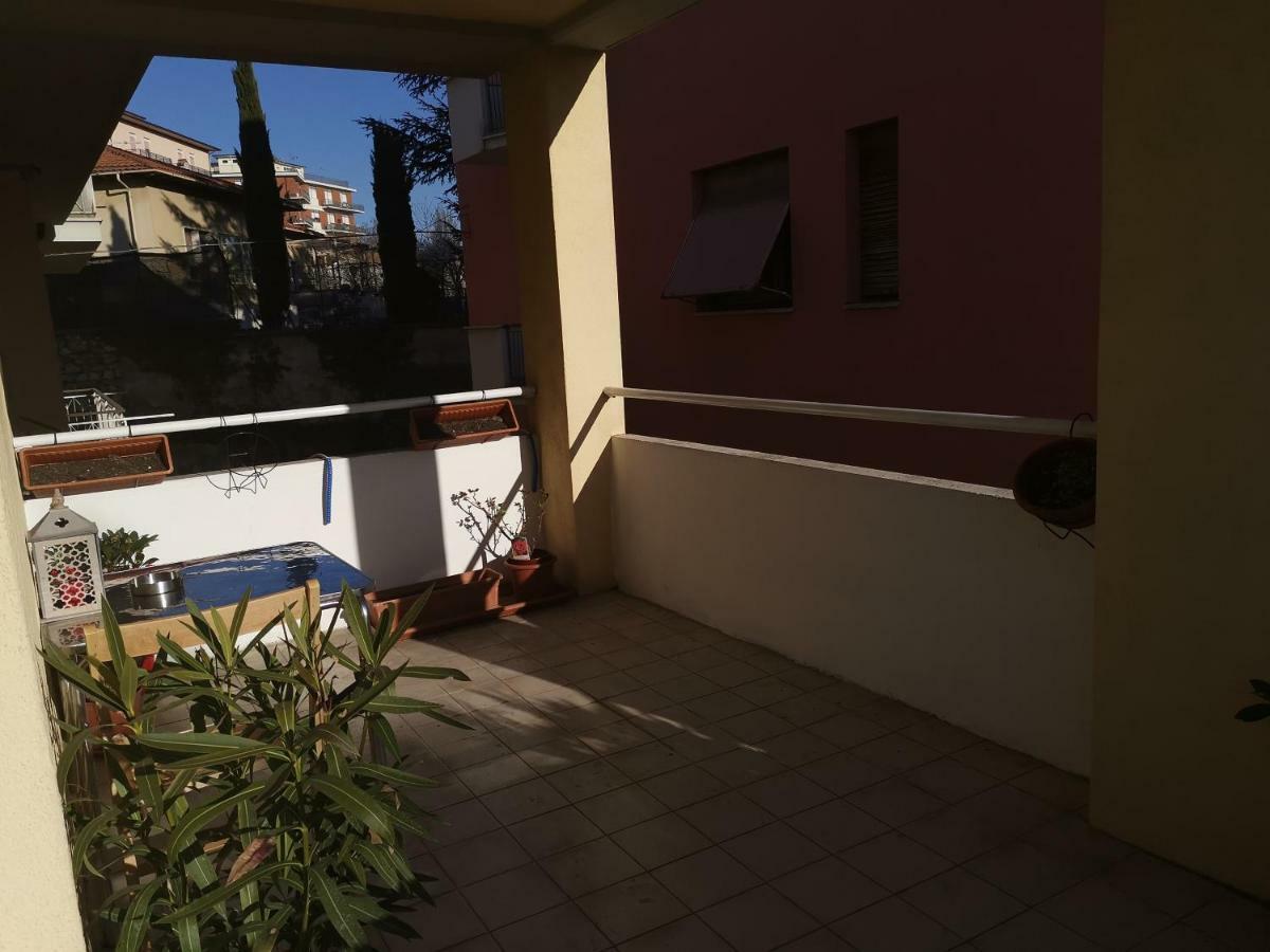 B&B Del Viale Л'Аквіла Екстер'єр фото